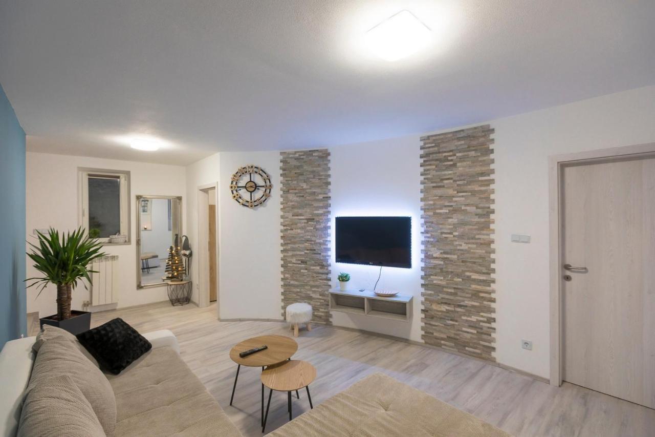 Casa Da Ponte Lägenhet Koper Exteriör bild